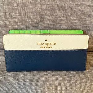 NWOT Kate Spade snap wallet navy/white/green/gold